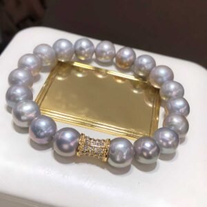 Sliver Grey Pearl Bracelet